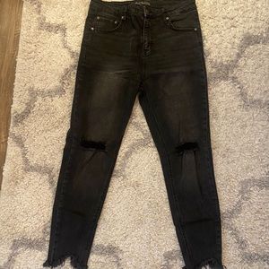 Wild Fable high waisted cropped jeans.